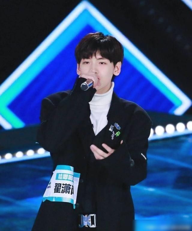 成像|教你的队友用针孔成像观看比赛,R1SE智慧,文化翟潇闻又来了