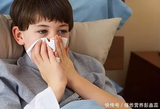 咳嗽怎么治最有效止咳(经常咳嗽的人怎么止咳？关于止咳的这2大误区，你要清楚了)