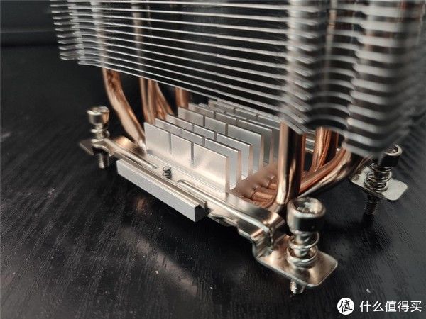 酷冷|简约别致小机箱，酷冷至尊MB400L智瞳(铁侧版)装机