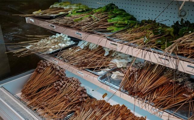  寻味|寻味成都 | 一座来了就不想走的城，一台开了就不想下的车