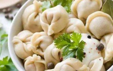 饺子馅|很喜欢吃饺子,馅料多种多样如何调出好吃的饺子馅吃得健康