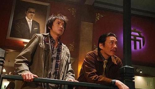 赌王|他一场赢600万,号称“亚洲赌王”,却因此失去两条腿,三根手指