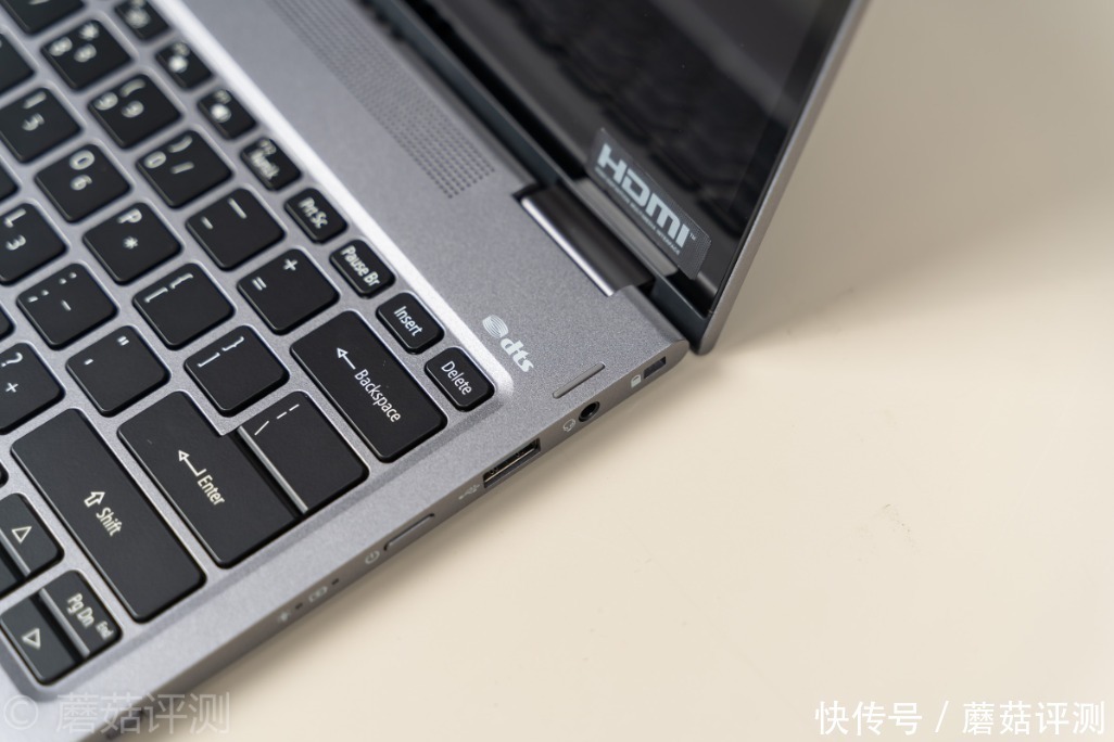  翻转|极致轻薄，自由翻转，细节出众、宏碁蜂鸟Spin 5百变2K轻薄本 评测