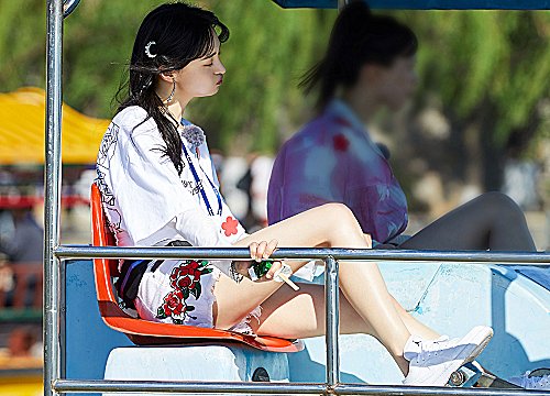  郑爽录|郑爽录《我在颐和园等你》，发文宣传时间引争议，为时未晚！