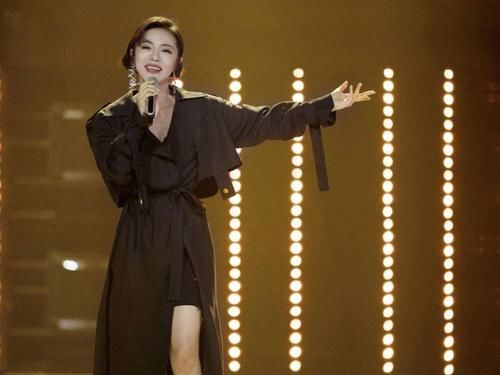  袁咏琳|《浪姐》队长故事剪辑，为何万茜无聊郁可唯抱大腿金晨黄龄没镜头