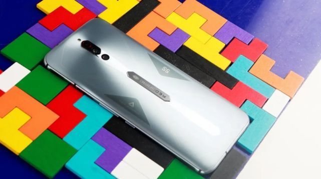  取决于|成就取决于深挖细节|诚意作用于努比亚红魔5S