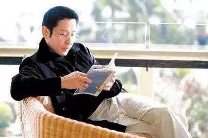 自信的男人|一个男人关心的东西，决定他的层次！