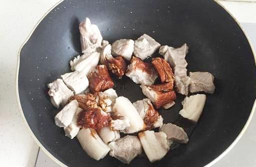  香甜|这样烧的红烧肉太香了，烧法技巧有5点，香甜松软，肥而不腻