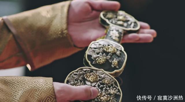  预言|《如懿传》惊现神预言，皇后之位如懿有命无运而炩妃有运无命！