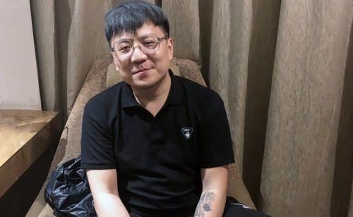  忘词|LPL解说娃娃参加《中国新说唱》海选：首秀尴尬忘词