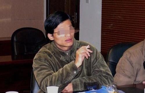 得罪|女博士因不愿同住得罪婆婆，身中10多刀去世，门当户对有多重要？