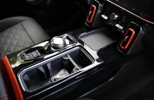 期待|哈弗新款SUV现身,路虎设计师操刀 ,车长4米62,实力值得期待