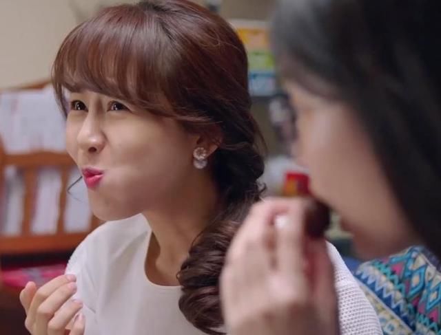  食物|吃东西就服杨紫和陈赫：一个不嫌食物多，一个不嫌食物脏