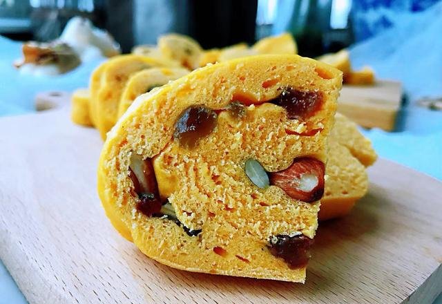  好吃|早餐给孩子做“大列巴”，外面卖28元一个，自己做才几块钱，好吃