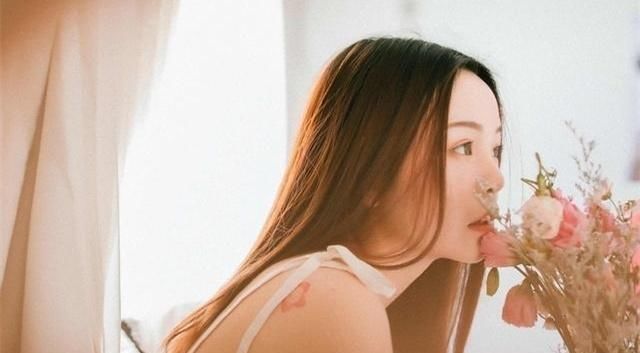 拜金女|谈恋爱为女友花十万，她非要两万彩礼才肯结婚：拜金女的爱情，高攀不上
