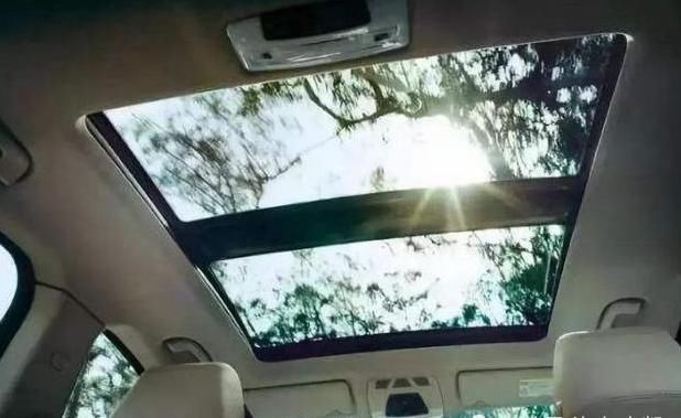 利弊|买车要不要带“天窗”?十年老司机告诉你利弊,以后买车不再纠结