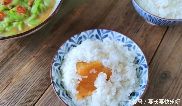 荤素|小两口的晚餐，不精致但很用心，荤素搭配，有滋有味很下饭！