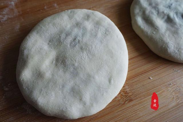 破皮|馅饼这样做才不破皮,皮薄馅足不露馅,原来和面也有小技巧