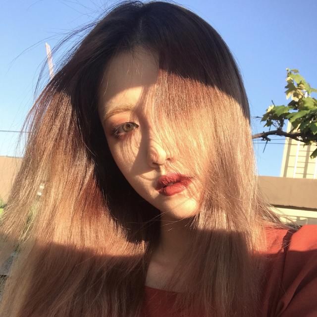  颜值|三分靠颜值七分靠打扮，很明显这些妹子都是个中高手