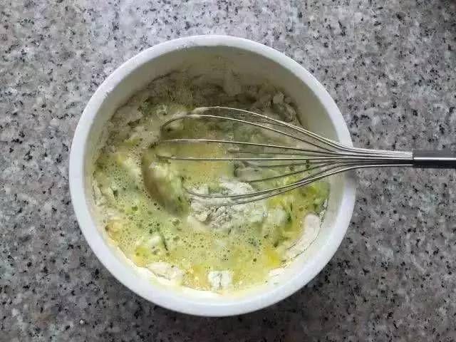  这款|这款小清新口味的鸡蛋饼，快手早餐就它啦！