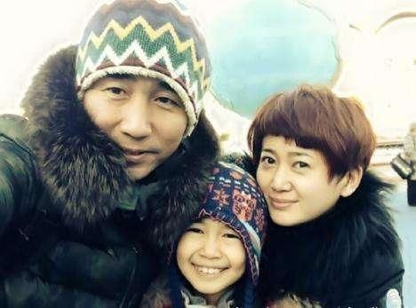  车祸|沙宝亮拍戏路上遇车祸，英雄救美拉出车内被困女子并暖心安慰