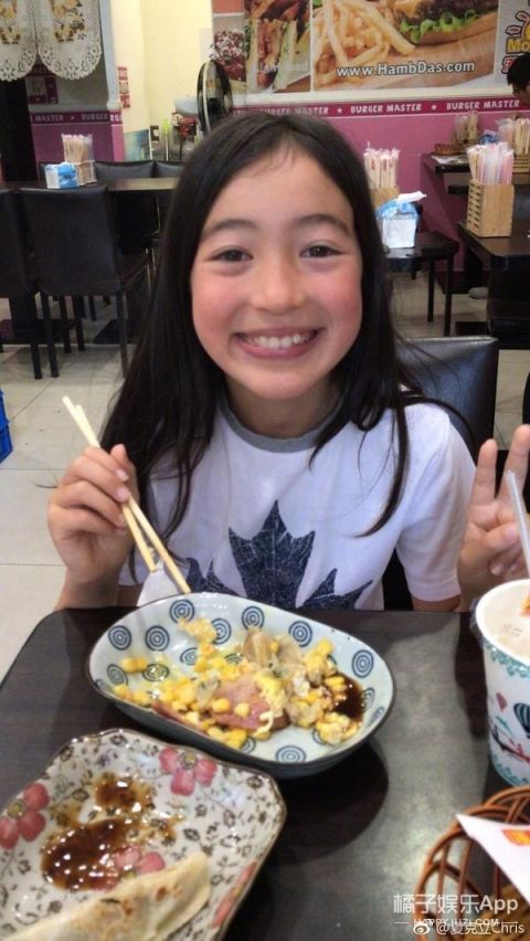  记得|还记得《爸爸去哪儿》的夏天吗？她现在长这样