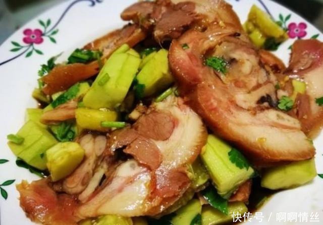 下饭|老公就馋这道菜,简单拌一拌,下酒下饭都过瘾,我家三两天吃一次