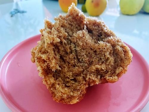  随手|红枣是个宝，面粉中放一把，随手一拌做出来香喷喷，营养又好吃