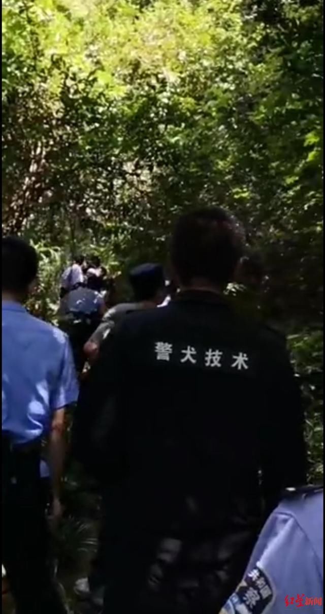  设卡|江西“2死1伤案”疑凶逃亡中再犯命案 担心疑凶进村，周边村子设卡