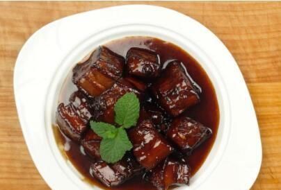  美味|一口红烧肉，吃出不同地方习俗的独特口感与美味