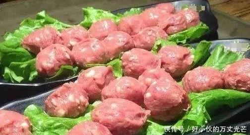 叶子|吃火锅时,垫在肉下面的青菜能吃吗?不懂的话可能会被人“嘲笑”