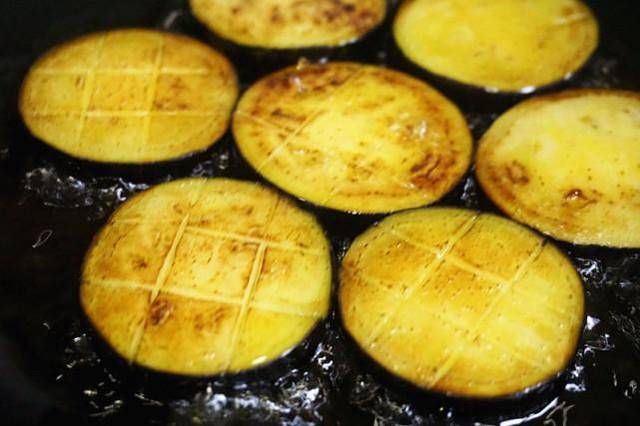  色泽|这是江浙名菜，不同凡响茄子墩做法，色泽亮口感鲜