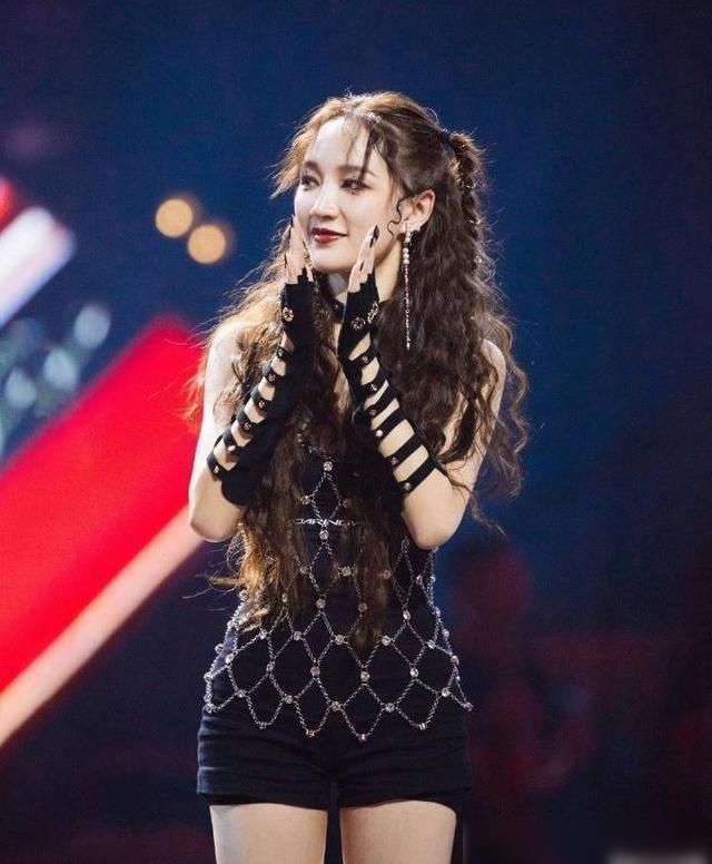 原因|浪姐三公孟佳出局,张萌一句话道出原因,节目组精心导演一出好戏