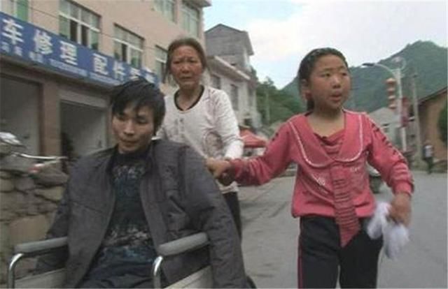  染上|来城市14天染上公主病，《变形记》中那个农村女孩，她后来如何？