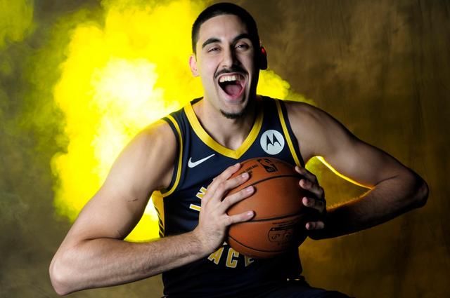  特祝|NBA官方推特祝步行者球员戈加-比塔泽21岁生日快乐