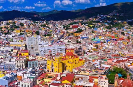 亲情|《寻梦环游记》：基于独特的墨西哥文化，在生死之间感受爱和亲情