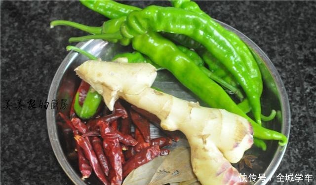 鸭血|中秋家宴，这道特色菜必备！上过央视的美食，就是不一般！