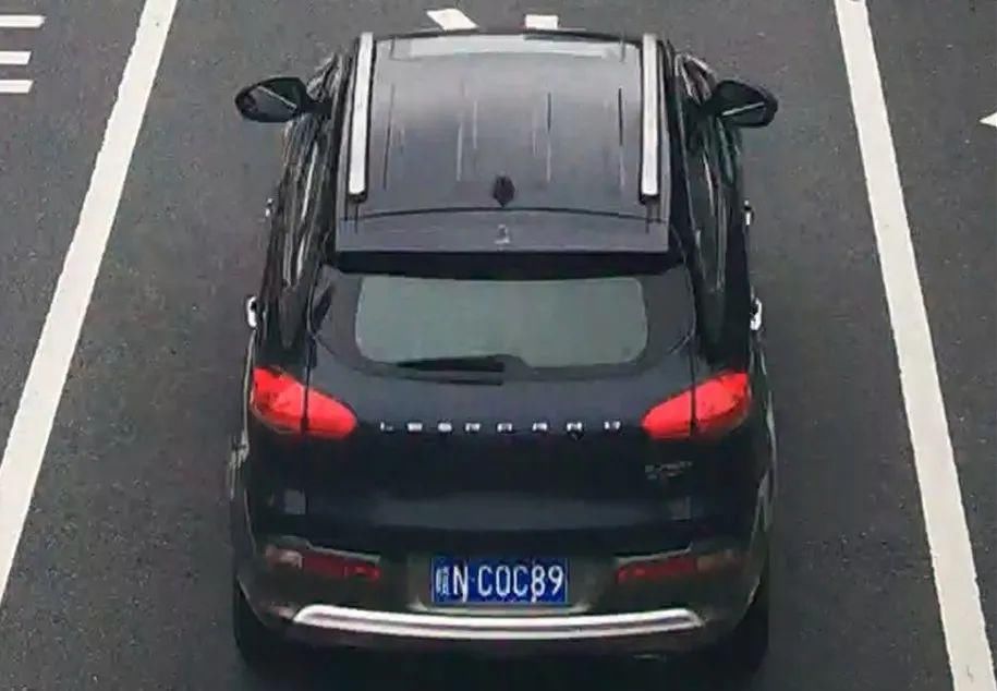 曝光|不礼让行人！六安这些车辆被曝光