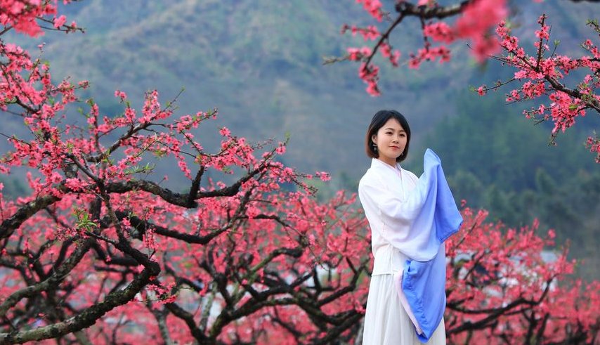  狐狸精|“狐狸精下凡”的3大生肖女，举手投足很吸引人，男人都很喜欢！