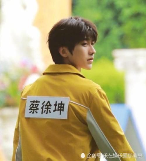  蔡徐坤|再现大厂男孩！蔡徐坤董又霖综艺搭档一组，会有什么样的表现