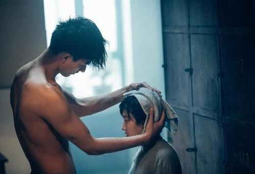  东北|《那一场呼啸而过的青春》，东北女子“姜小果”的18岁