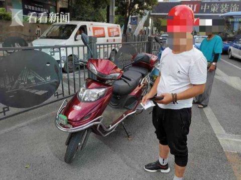  惊呆|罚单3米长！男子54条违法行为未处理 民警惊呆了