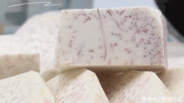 炖着|芋头炖着吃太可惜,换种做法尝尝看,一口一个超过瘾