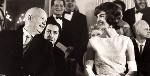 酒后|赫鲁晓夫在一次宴会上酒后吐真言,竟然透露了斯大林死亡的原因