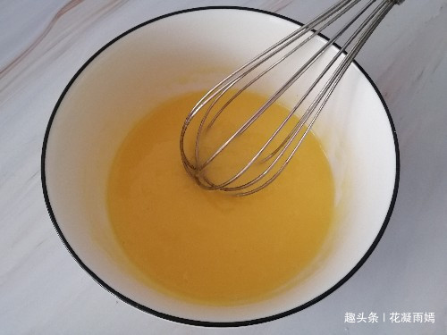  好吃|饼干别再买了，自己在家做，不用黄油和低粉，金黄酥脆，好吃健康