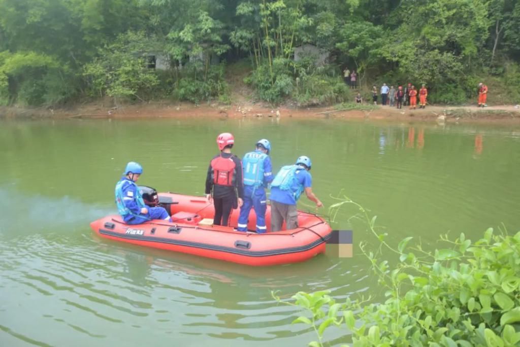  溺亡|老人为救孙子溺亡，科学施救很重要！