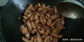 肉质|红烧肉不会做30年的大厨教你做苏氏红烧肉,色泽红亮,肉质鲜嫩