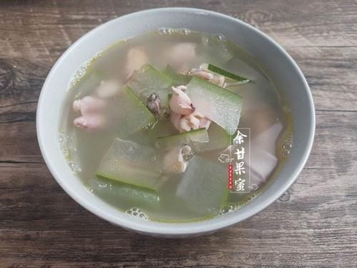  鲜味|天热，三人午餐我这样做，两菜一汤咸鲜味美，30分钟可上桌