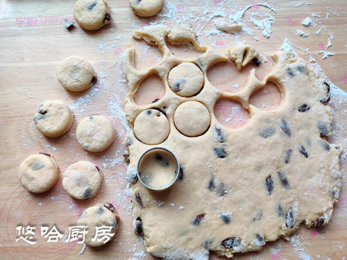 面包|3分钟成团,15分钟出炉,这款面包不用揉面,更不用揉出手套膜