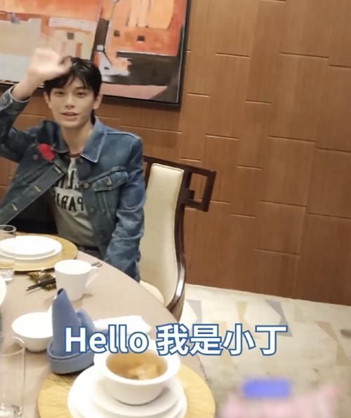 看清|杨超越新综艺即将开播,新加入一位流量男嘉宾,看清是谁,我激动了